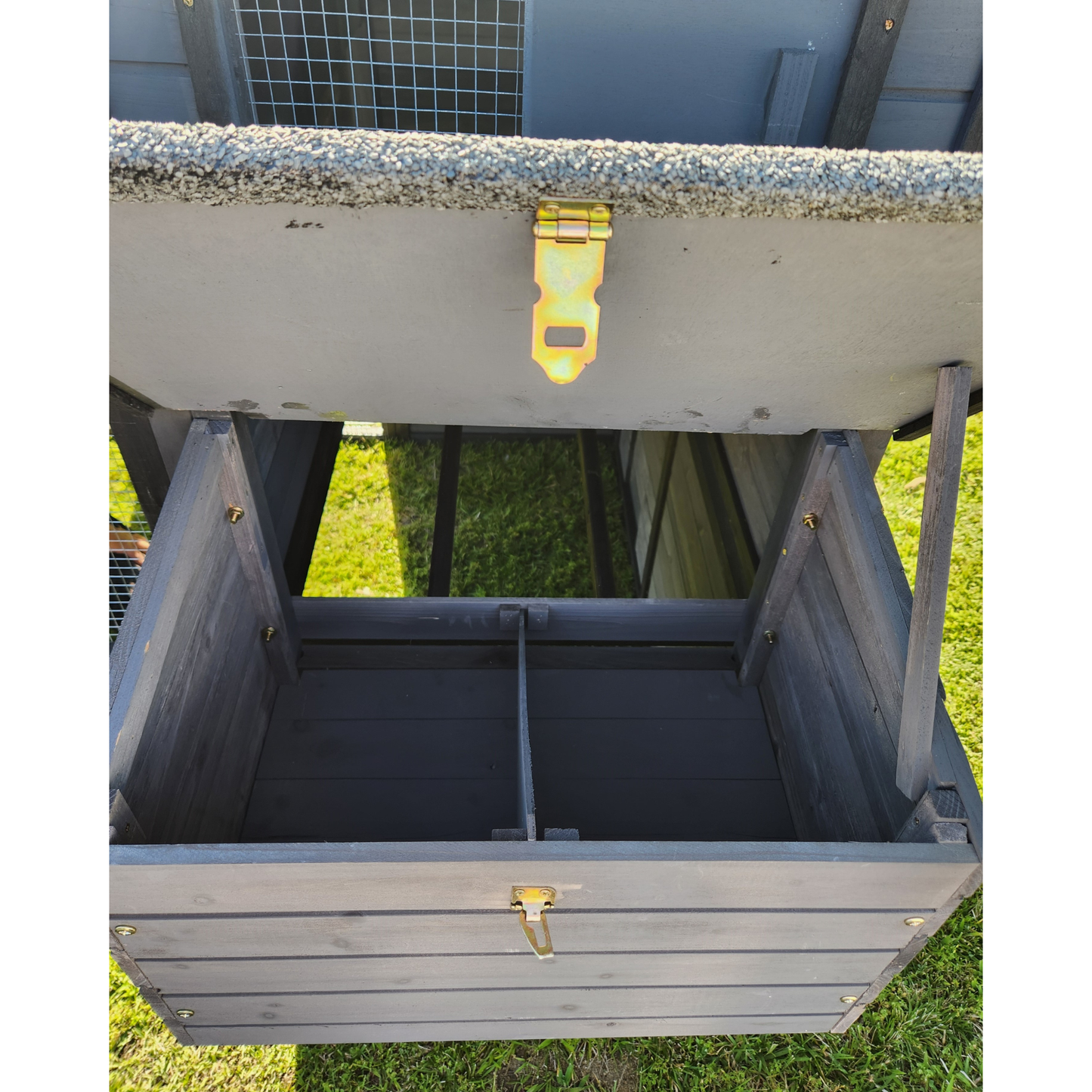 Raised Wooden Chicken Coop, Sage (4-6 chickens)