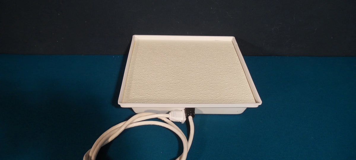 Small side mount Sweeter Heater panel with power cord