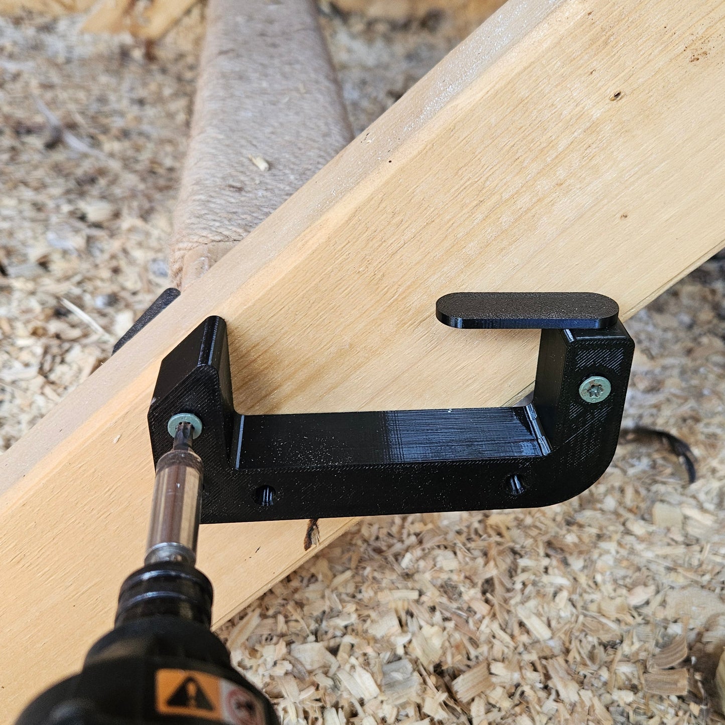 Heavy Duty Poultry or Turkey Roost Bar Mount Bracket (Pair)