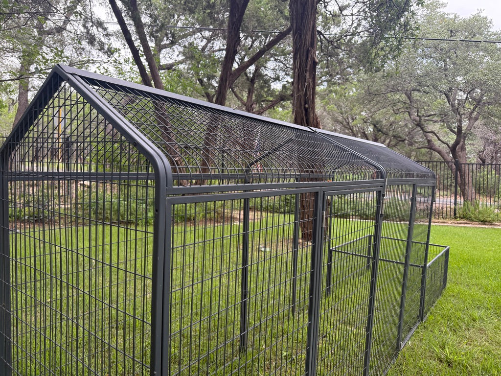 The Smart Coop + Extended Range Run (4-6 chickens)