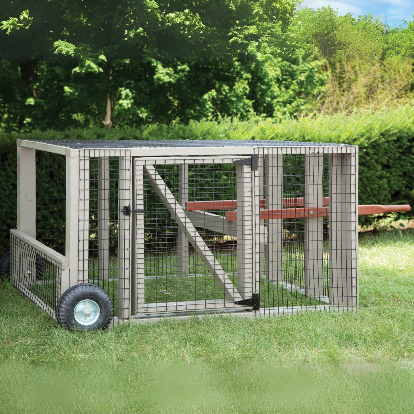 Custom Amish-Built 5'x7'x3' Chicken Run