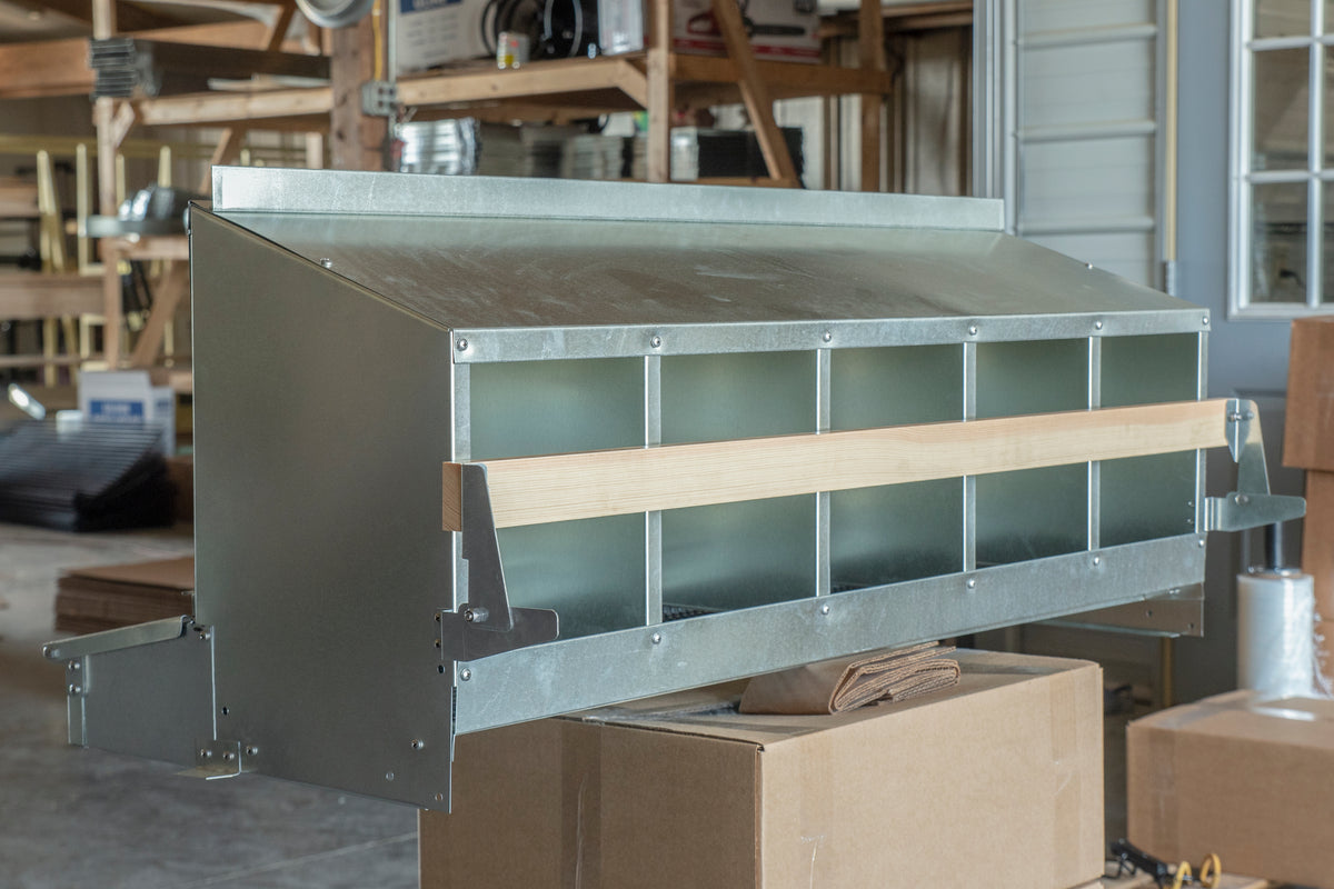 Porta-Coop Roll Away Nesting Layer Box, 2 sizes - My Pet Chicken