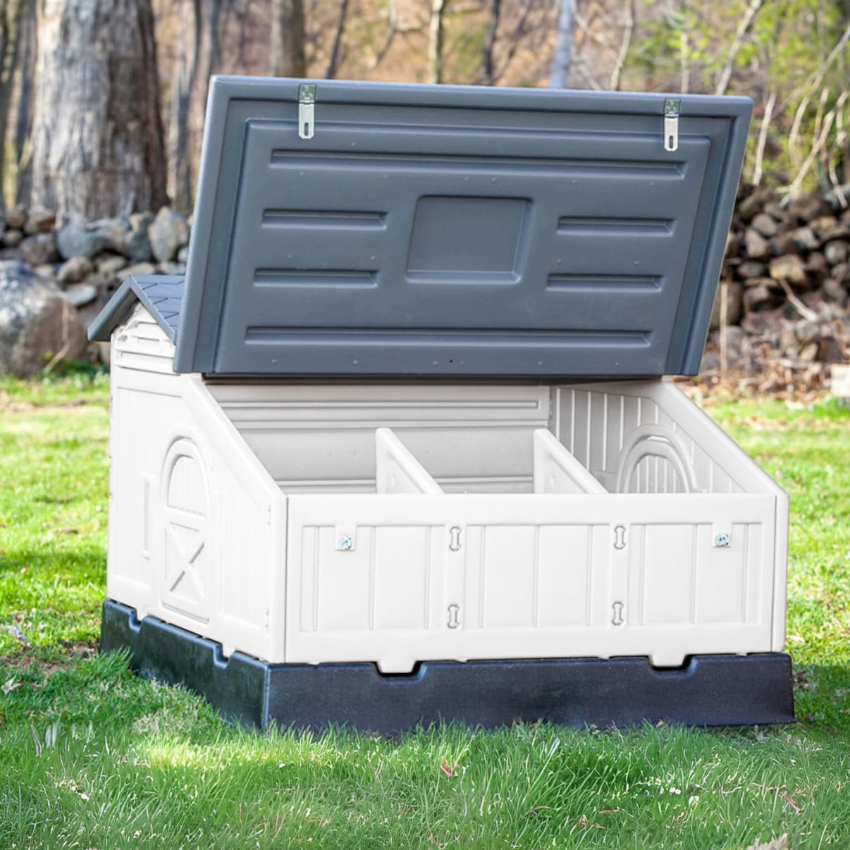 Snap Lock Formex Chicken Coop, Standard White (Up to 4 Chickens) My