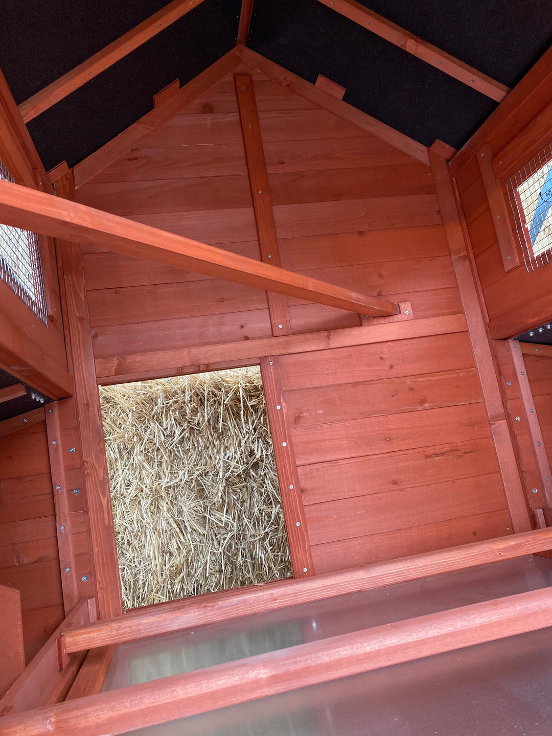 Orpington Lodge Chicken Coop + Optional Run (4-6 chickens)