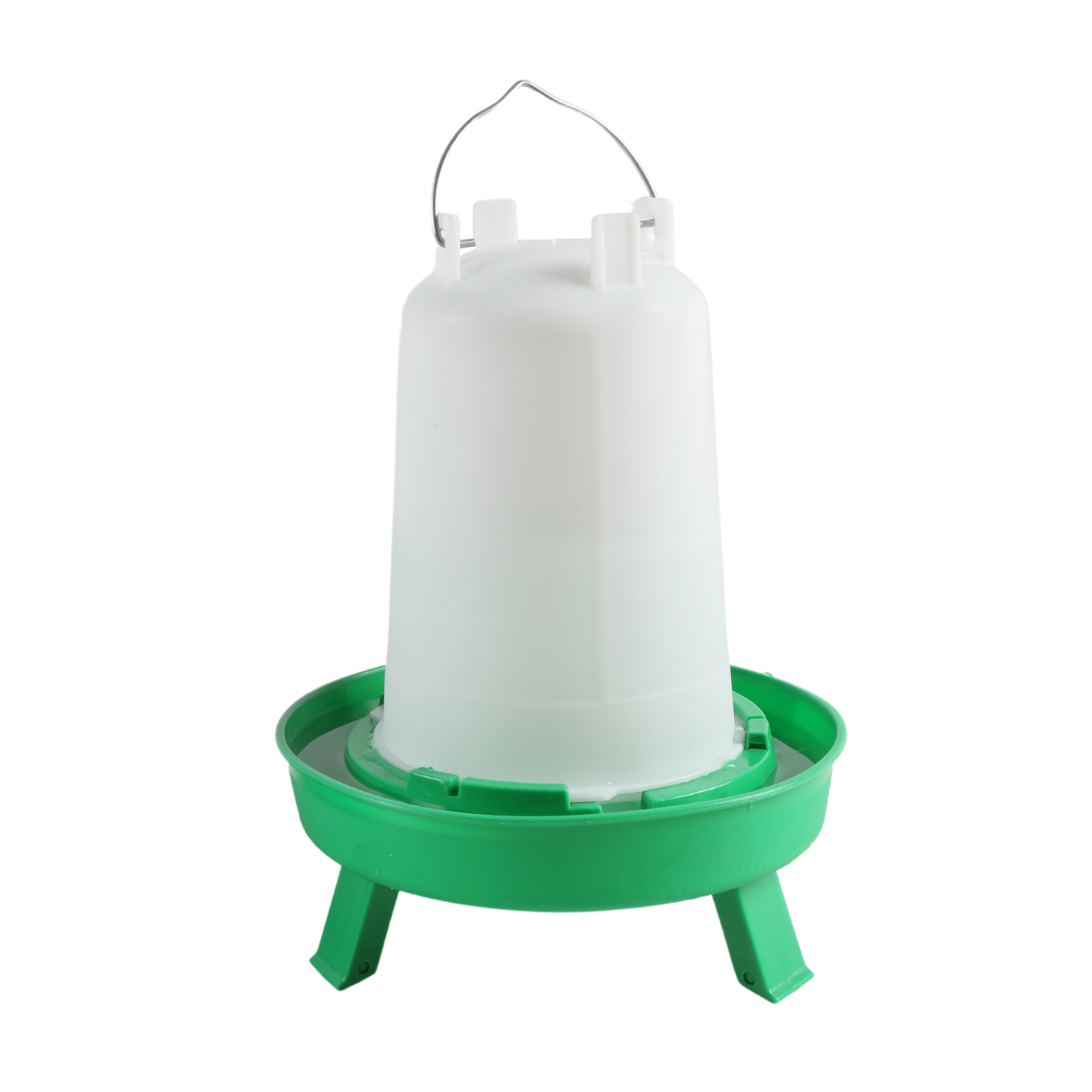 Farmight 1.5 Qt Small Flock Plastic Waterer, Green with Legs