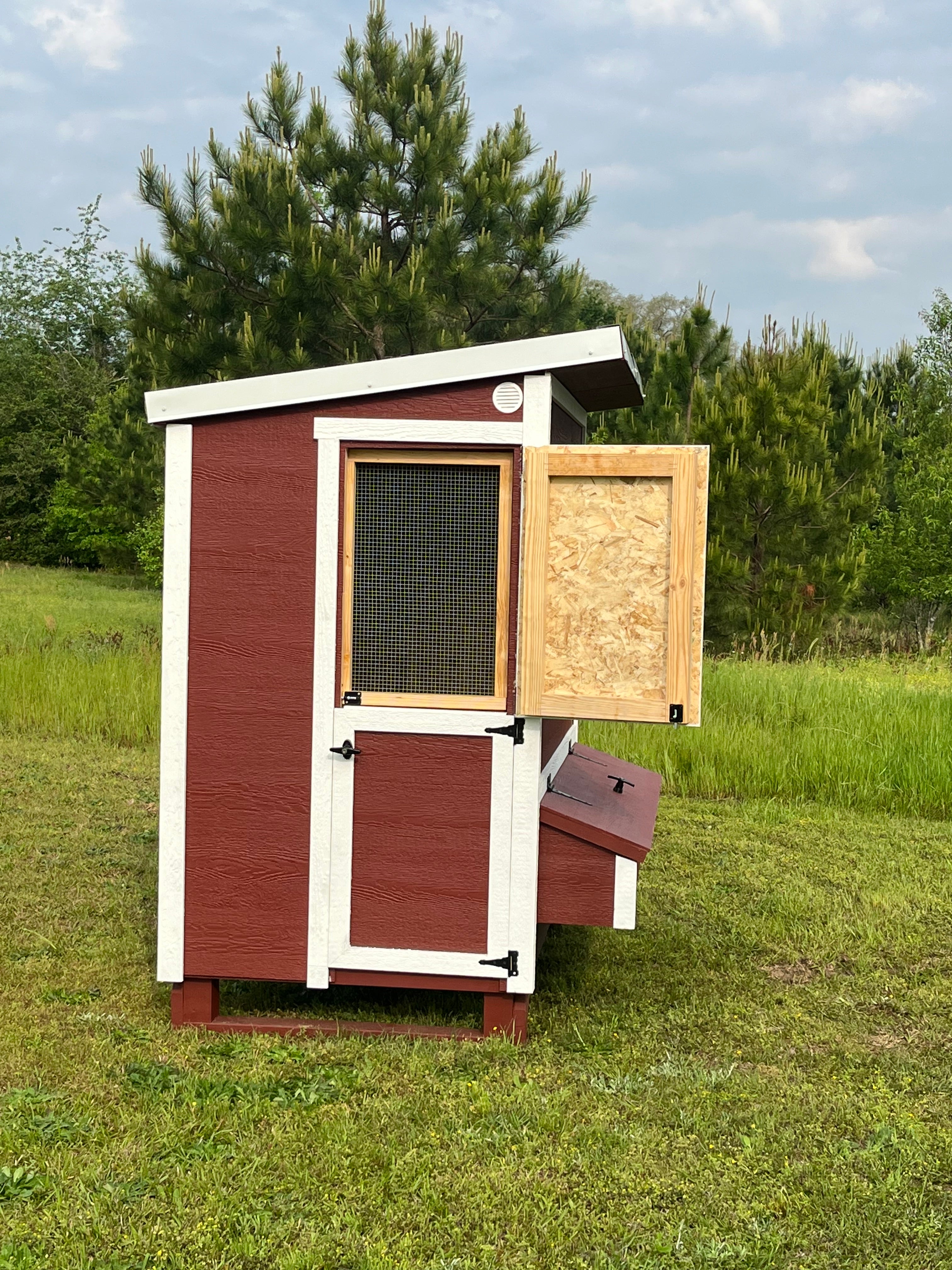 OverEZ Walk-In Chicken Coop - Up to 18 Chickens - My Pet Chicken