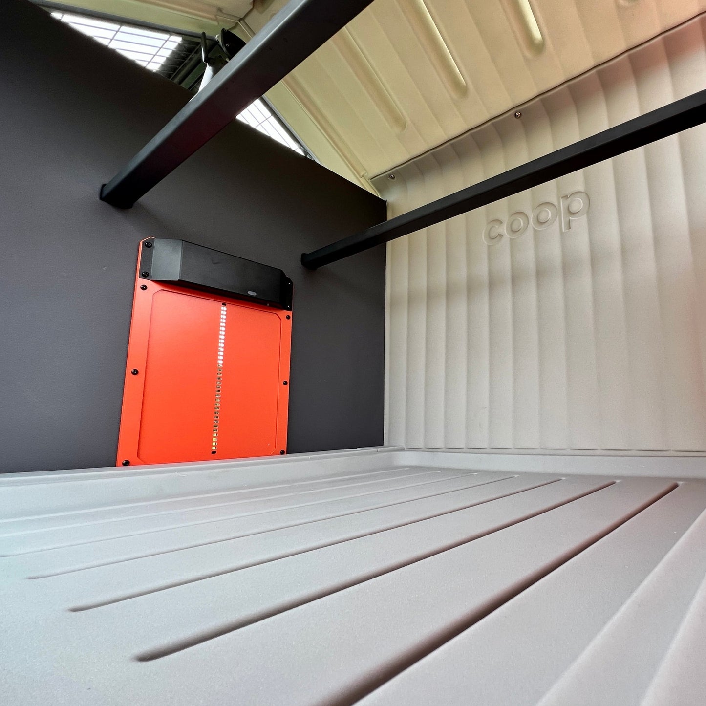 The Smart Coop + Steel Run (4-6 chickens)