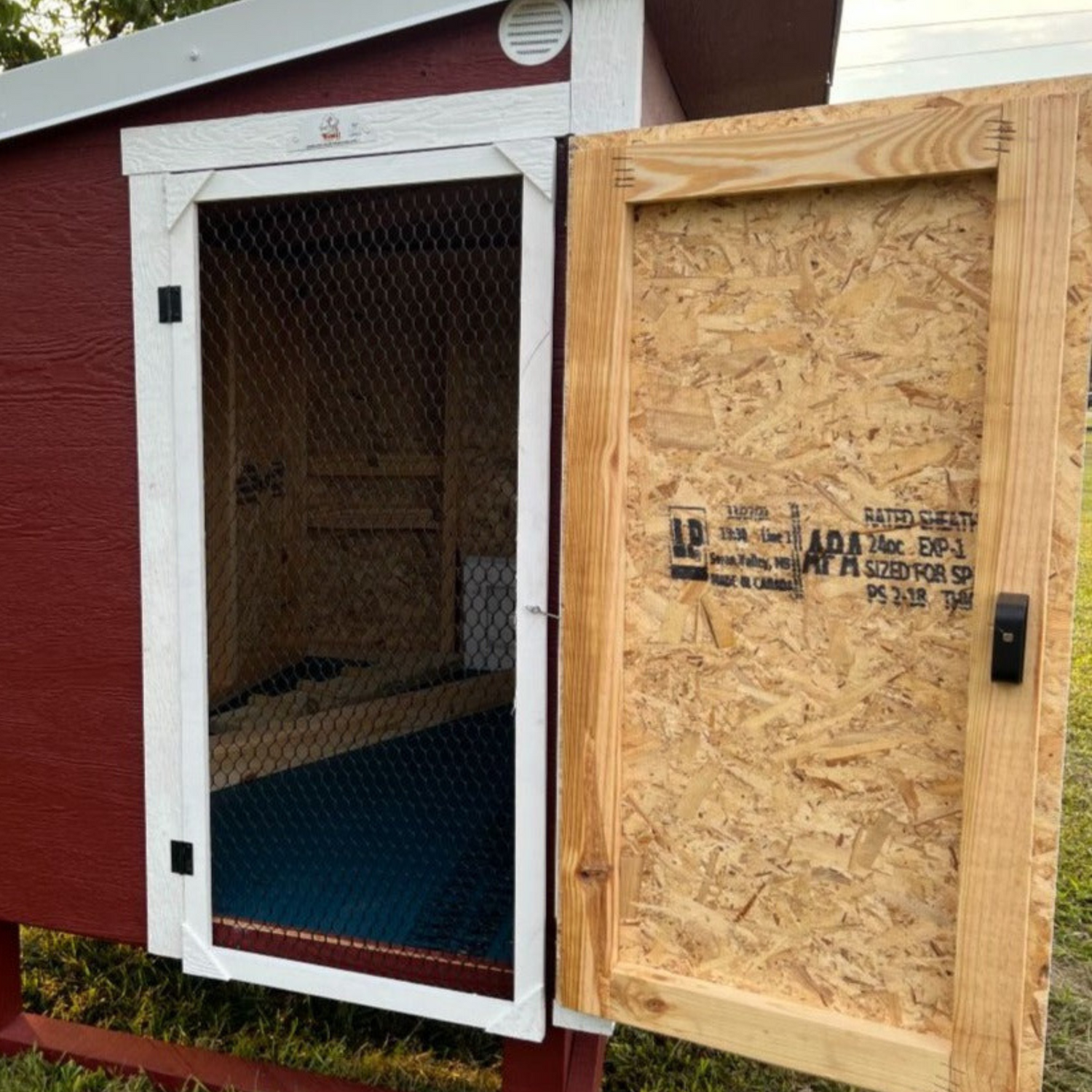 OverEZ Chicken Coop Ventilation Door