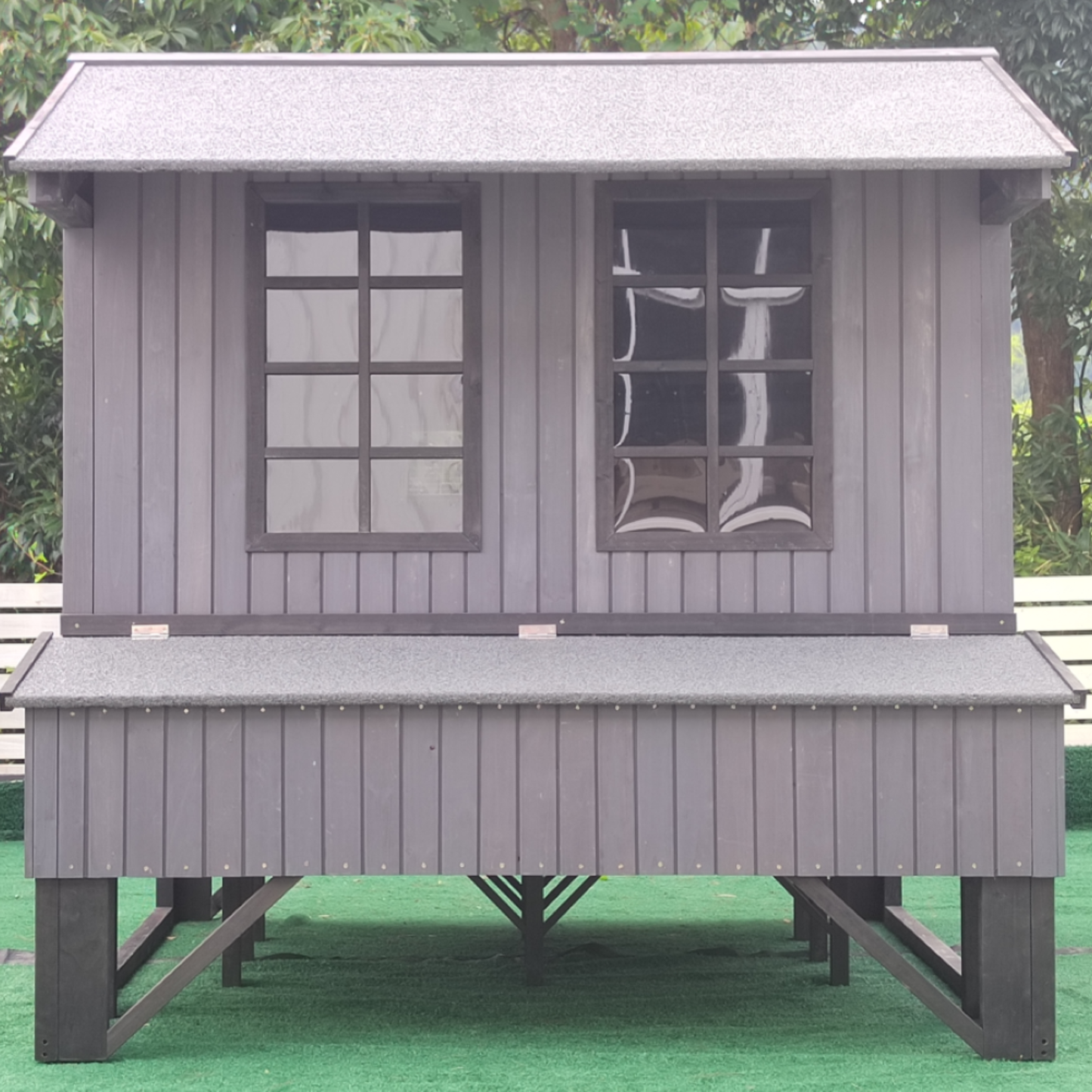 Rugged Ranch Amish Style Chicken Coop (6-8 chickens)