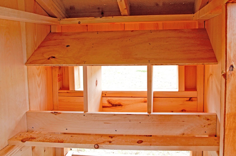 All-In-One Chicken Coop 5x7